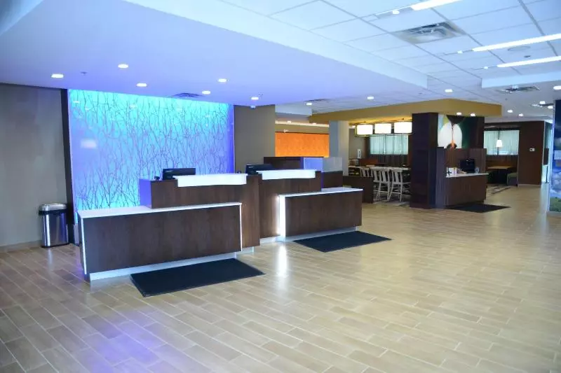 Hotelli Fairfield Inn & Suites By Marriott Edmonton North