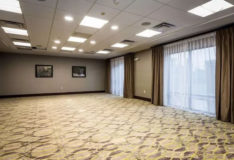ホテル Hampton Inn & Suites Hammond