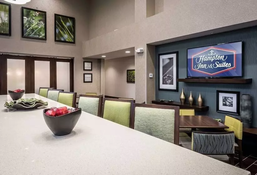 ホテル Hampton Inn & Suites Hammond