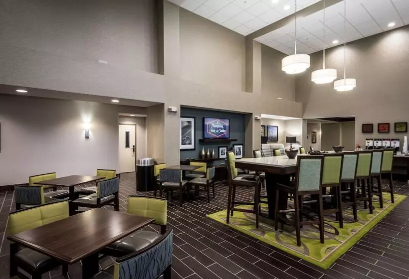 ホテル Hampton Inn & Suites Hammond