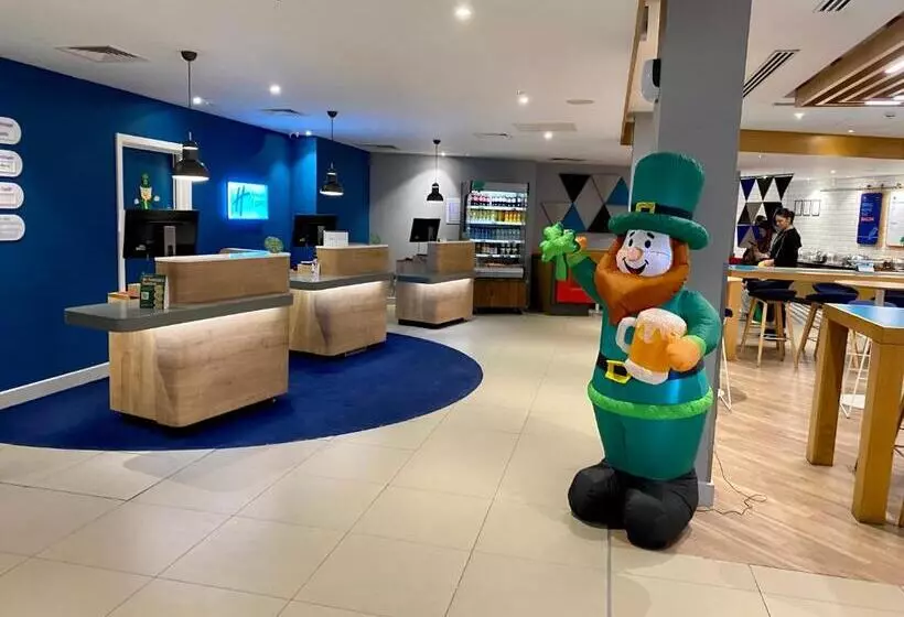 هتل Holiday Inn Express Dublin City Centre, An Ihg