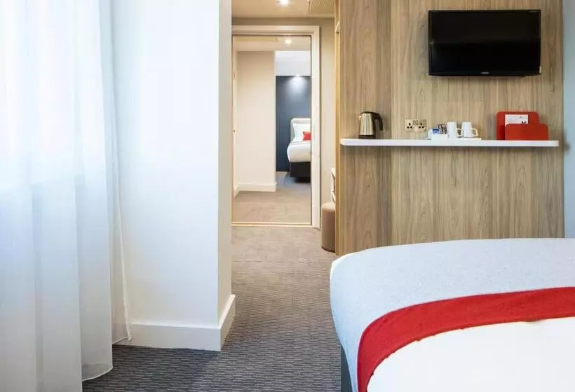 هتل Holiday Inn Express Dublin City Centre, An Ihg