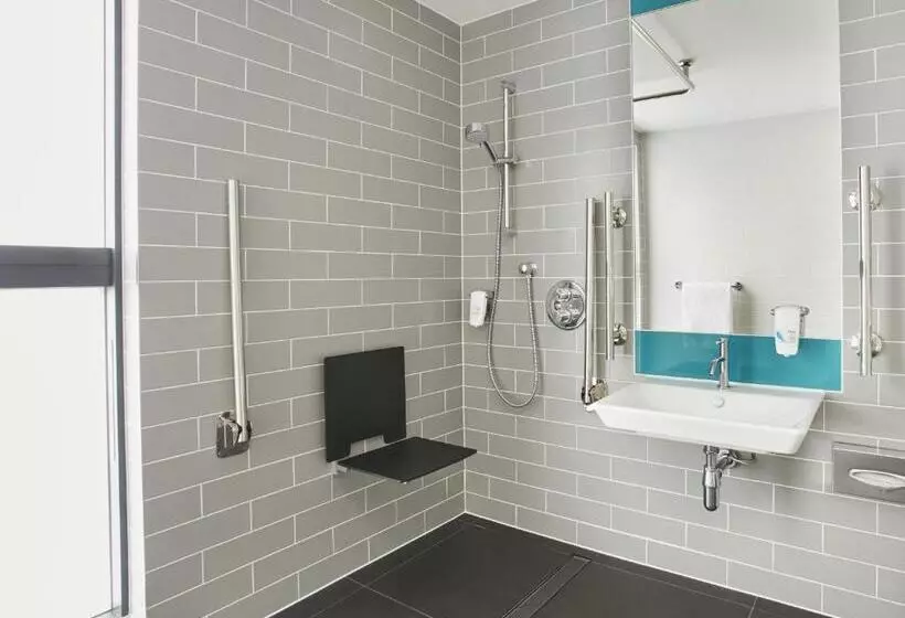 هتل Holiday Inn Express Dublin City Centre, An Ihg