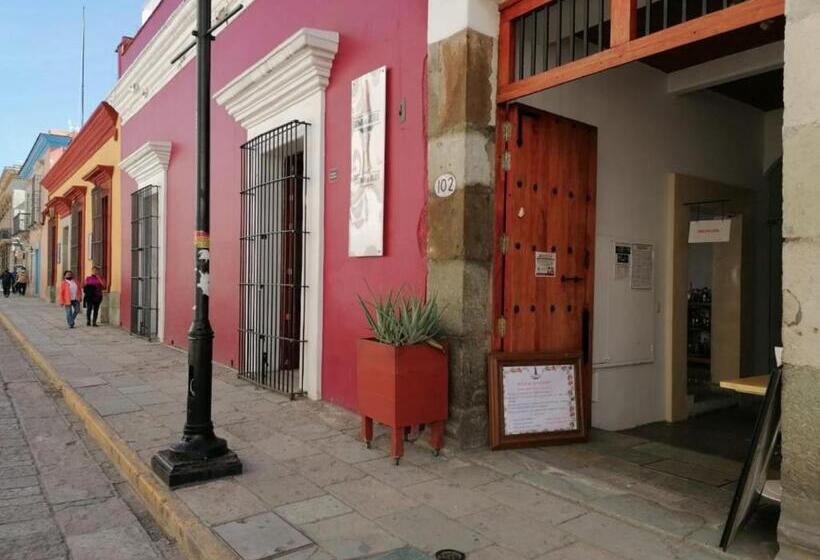 هتل La Catrina De Alcala