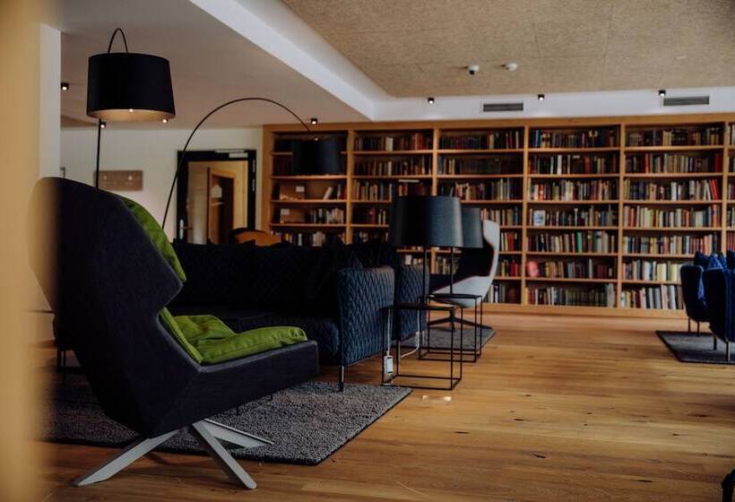 בית מלון כפרי Naturresort Puradies