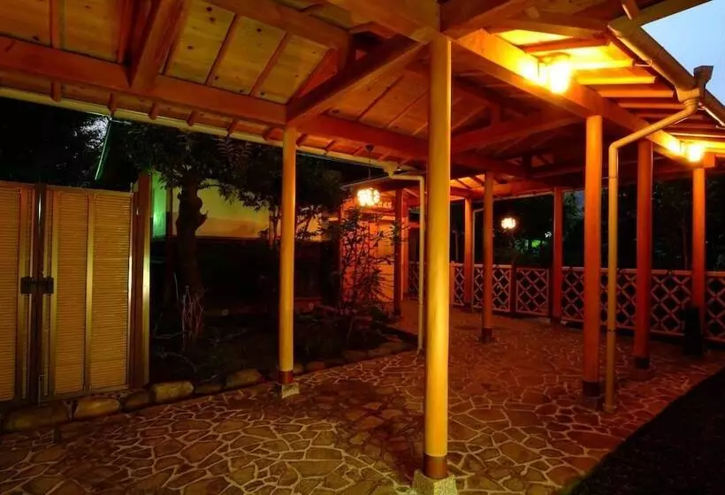 هتل Zuiyo Of Yugawara