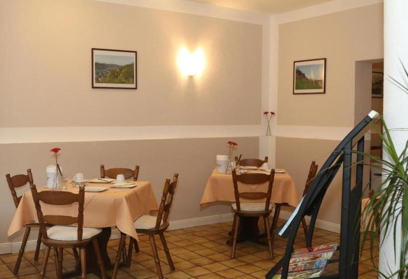 فندق Pension Am Rheinsteig