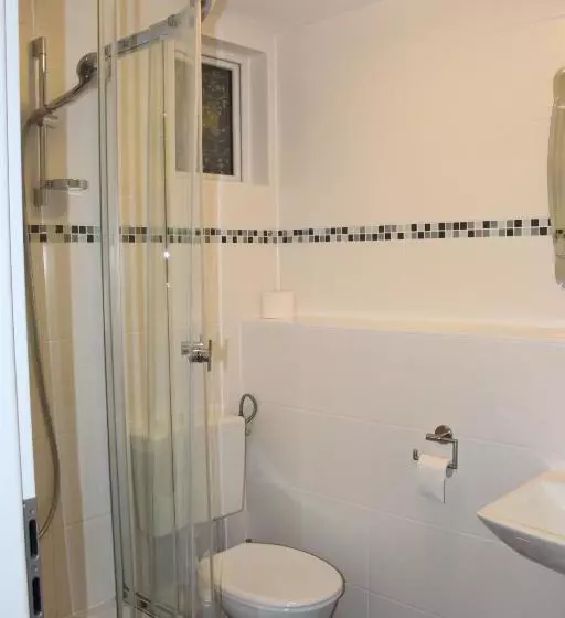 Hotelli Pension Am Rheinsteig