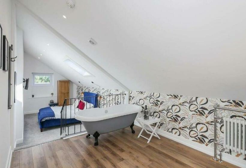 ホテル The Greenhead