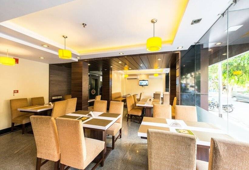 Hotel Treebo Globe International