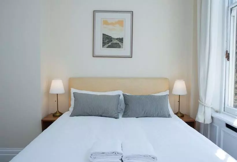 Luxton Homes Knightsbridge