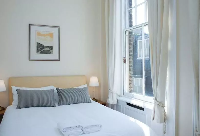 Luxton Homes Knightsbridge