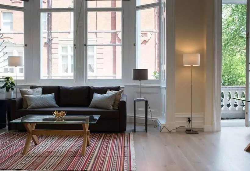 Luxton Homes Knightsbridge