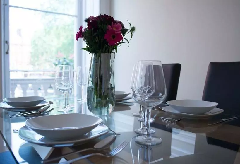 Luxton Homes Knightsbridge