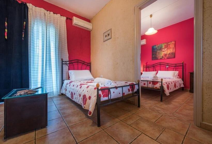 Pansion Porto Tsi Ostrias