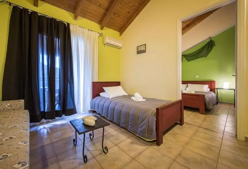 Pansion Porto Tsi Ostrias
