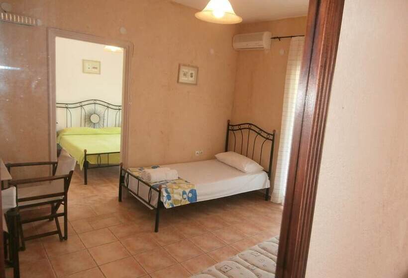 Pansion Porto Tsi Ostrias