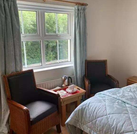 ペンション Brooke Lodge Guesthouse