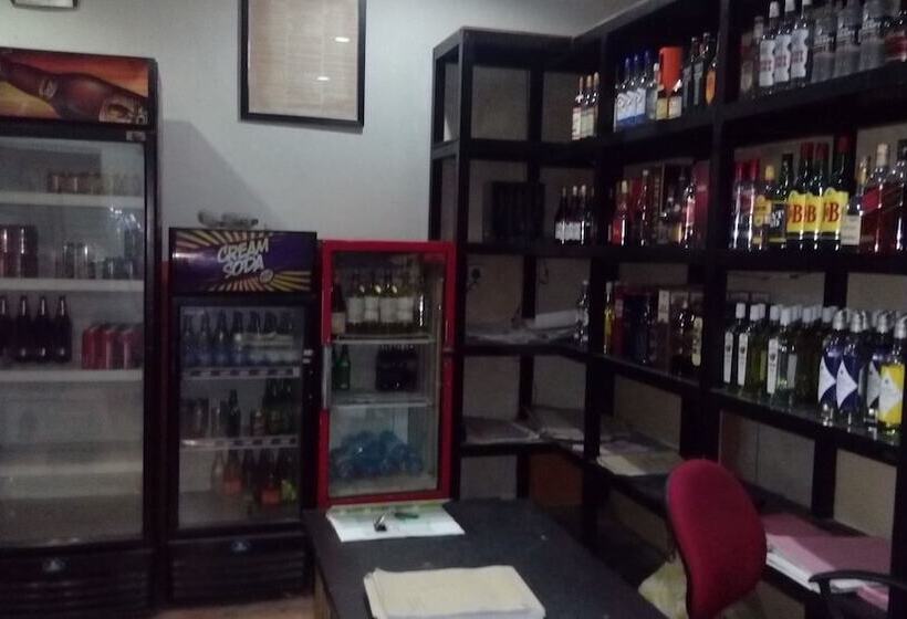 Pensão Centauria City