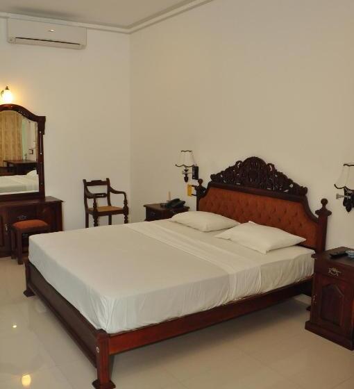 Pensão Centauria City