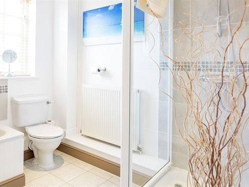 膳宿费 Meadow View