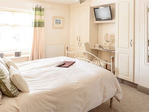 膳宿费 Meadow View