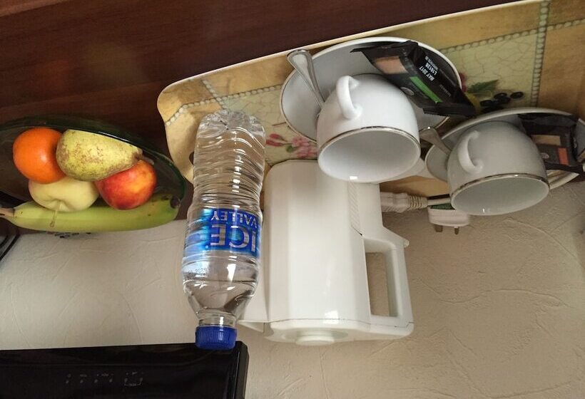 פנסיון The Northdale Hotel Ltd