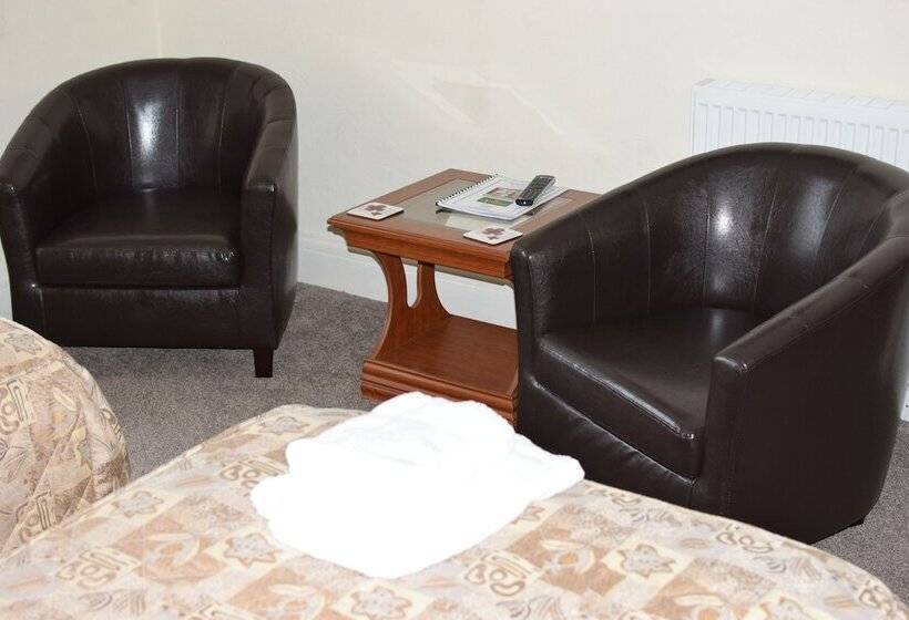 פנסיון The Northdale Hotel Ltd