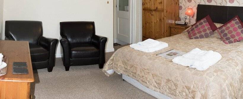 פנסיון The Northdale Hotel Ltd