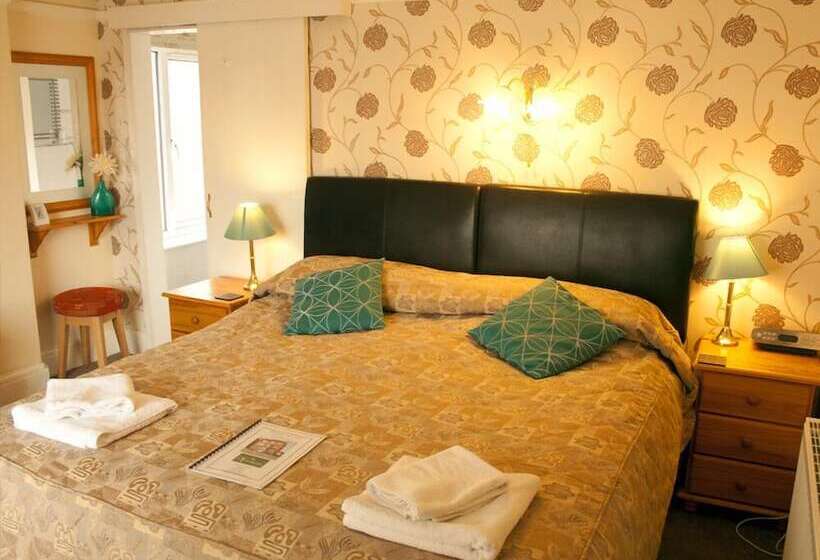 פנסיון The Northdale Hotel Ltd