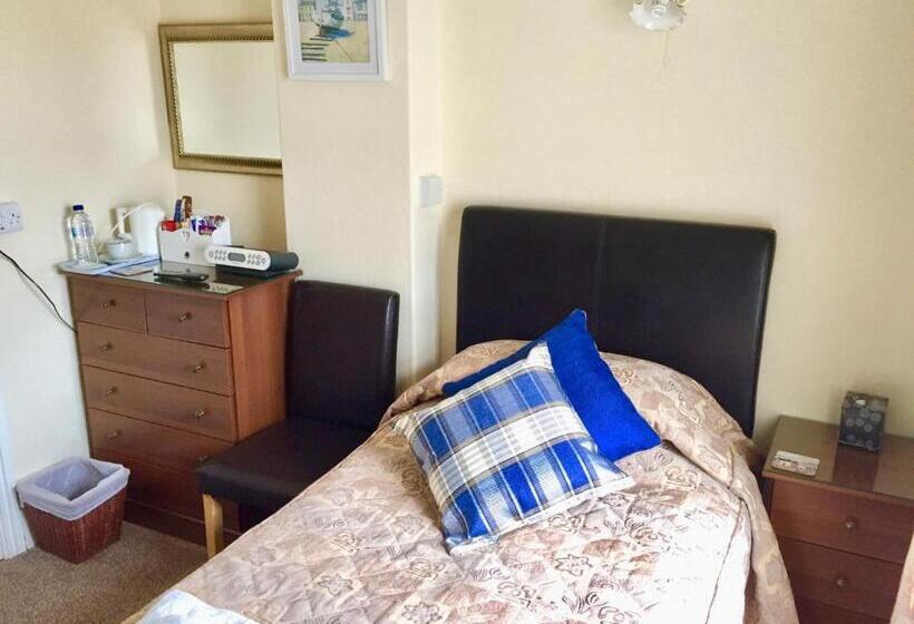 פנסיון The Northdale Hotel Ltd