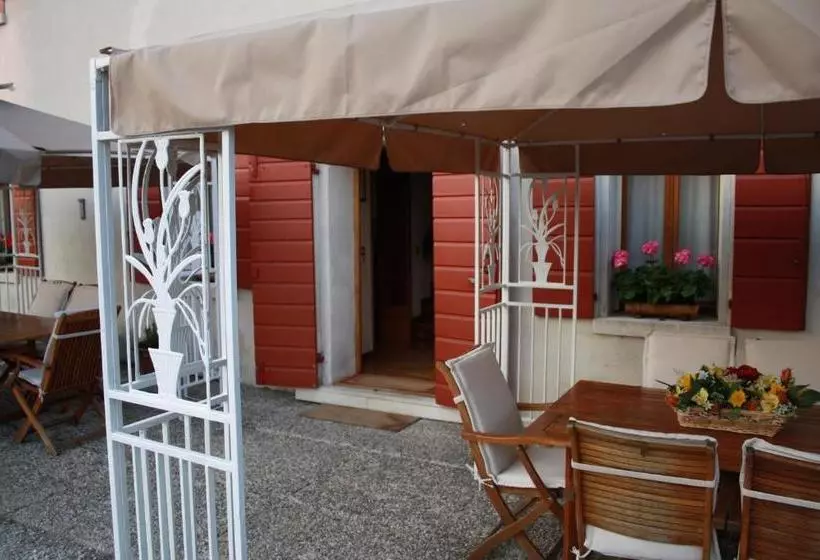 B&b Pleris
