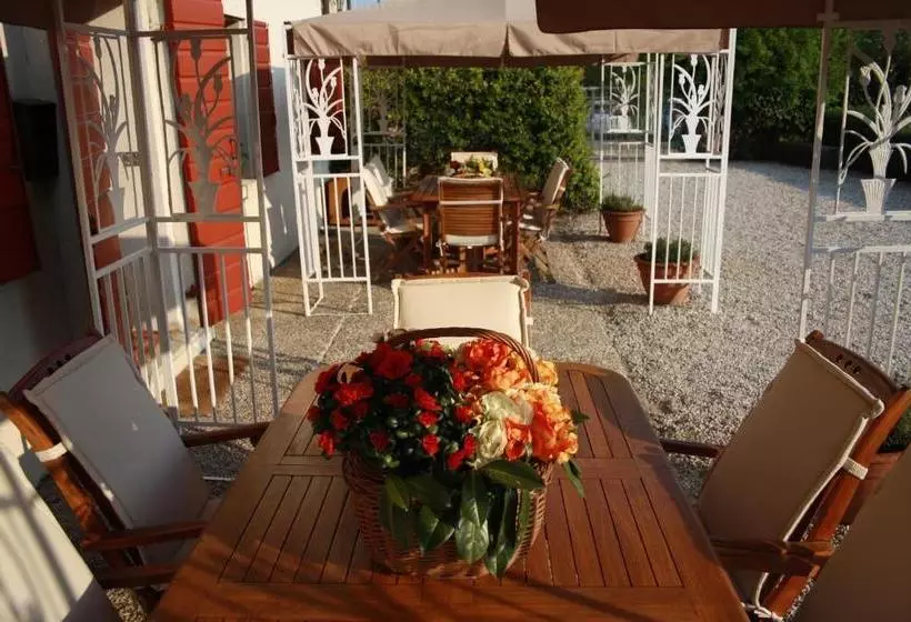 B&b Pleris