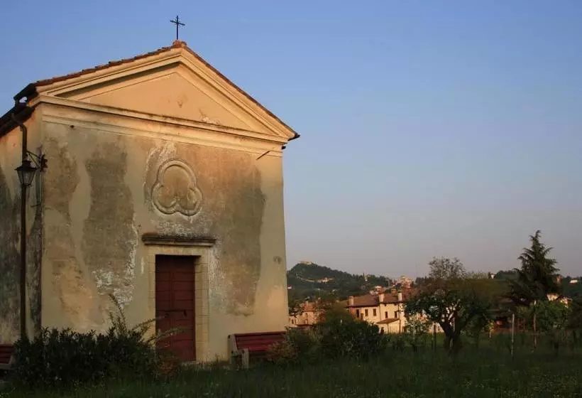 B&b Pleris