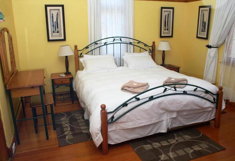 ベッドアンドブレックファースト Flintstones Guest House Durban