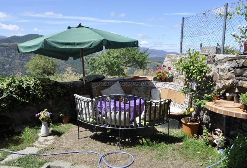 Aamiaismajoitus (B&B) La Trucha Del Arco Iris