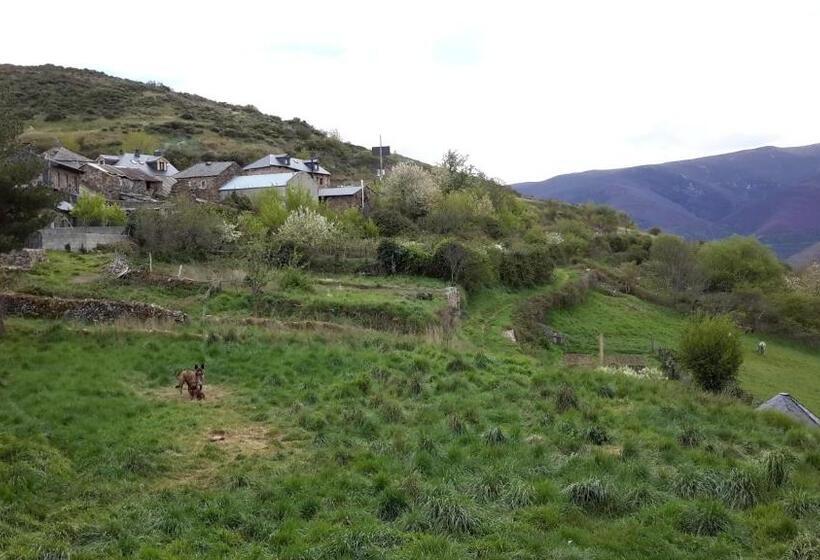 Aamiaismajoitus (B&B) La Trucha Del Arco Iris