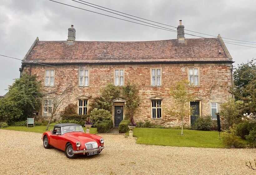 민박 The Old Parsonage