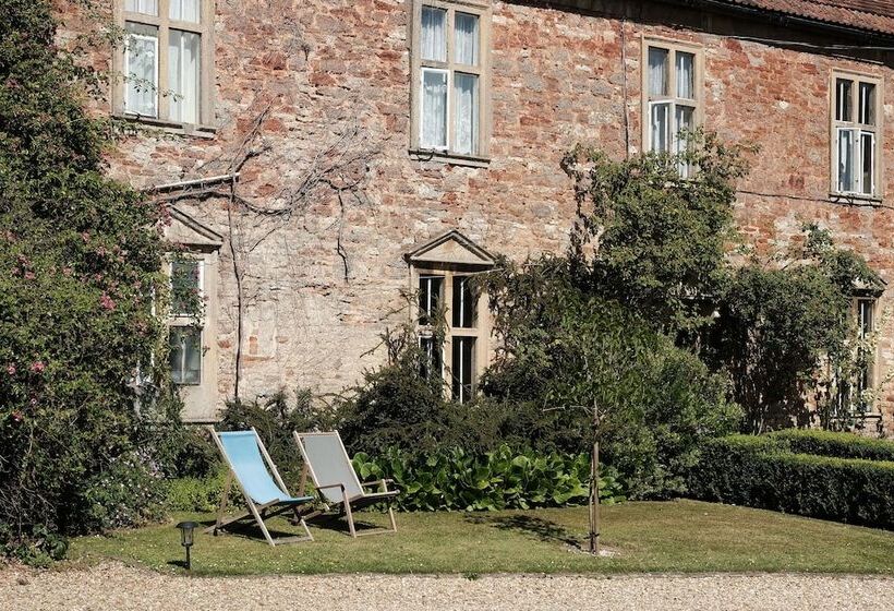 민박 The Old Parsonage