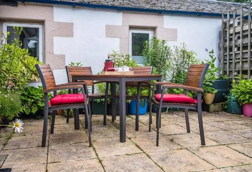 Dower House Newtonmore B&b