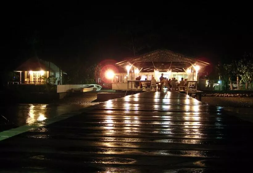 Driftwood Resort