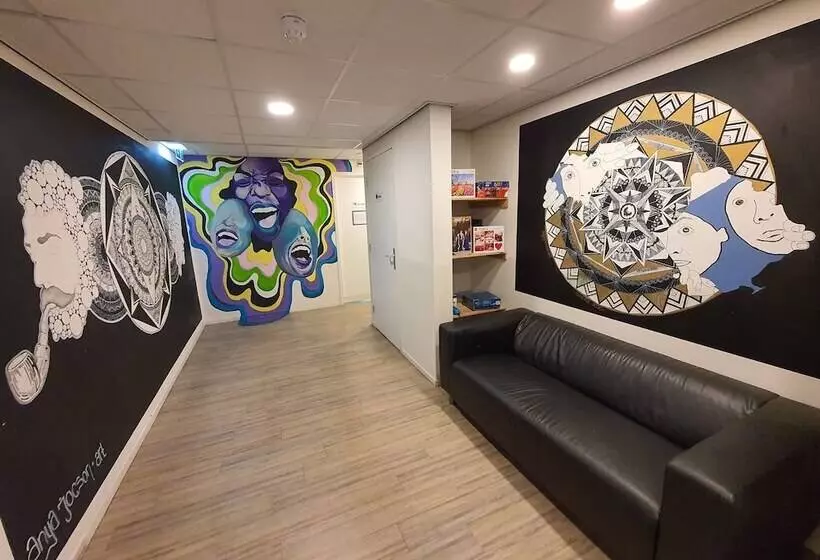 Dutchies Hostel