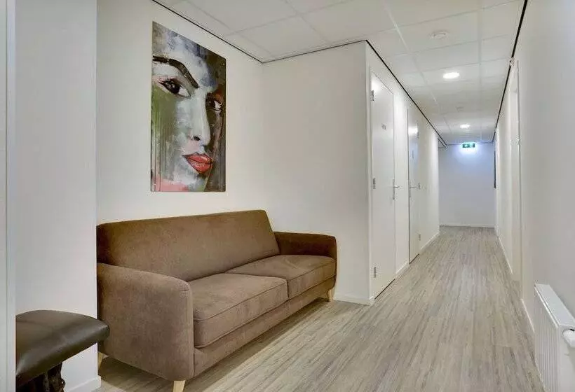 Dutchies Hostel