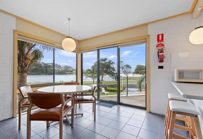 Emmanuel Holiday Apartment