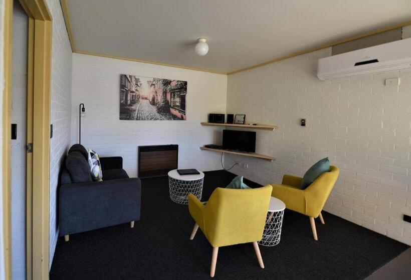 Emmanuel Holiday Apartment