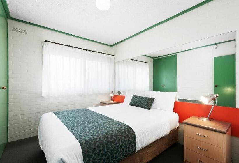 Emmanuel Holiday Apartment