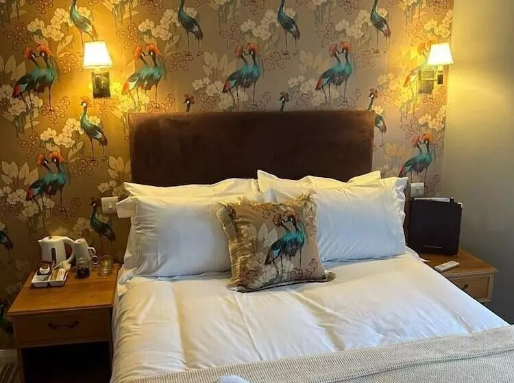 Hotelli The Ardingly Inn