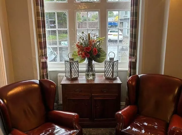 Hotelli The Ardingly Inn