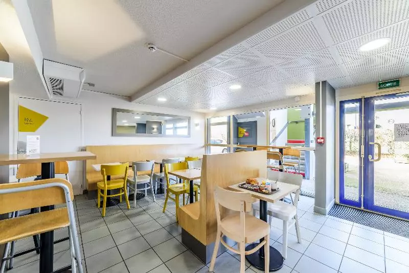 B&b Hotel Dijon Marsannay