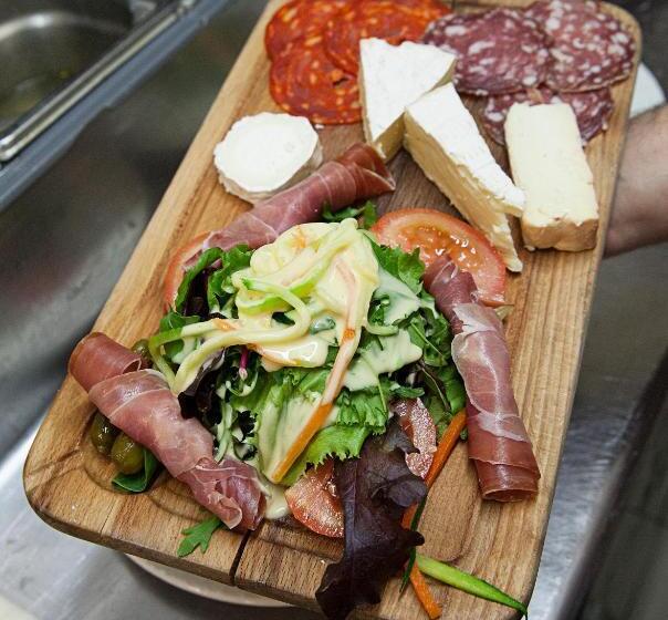 هتل Bistrot Les Sans Culottes